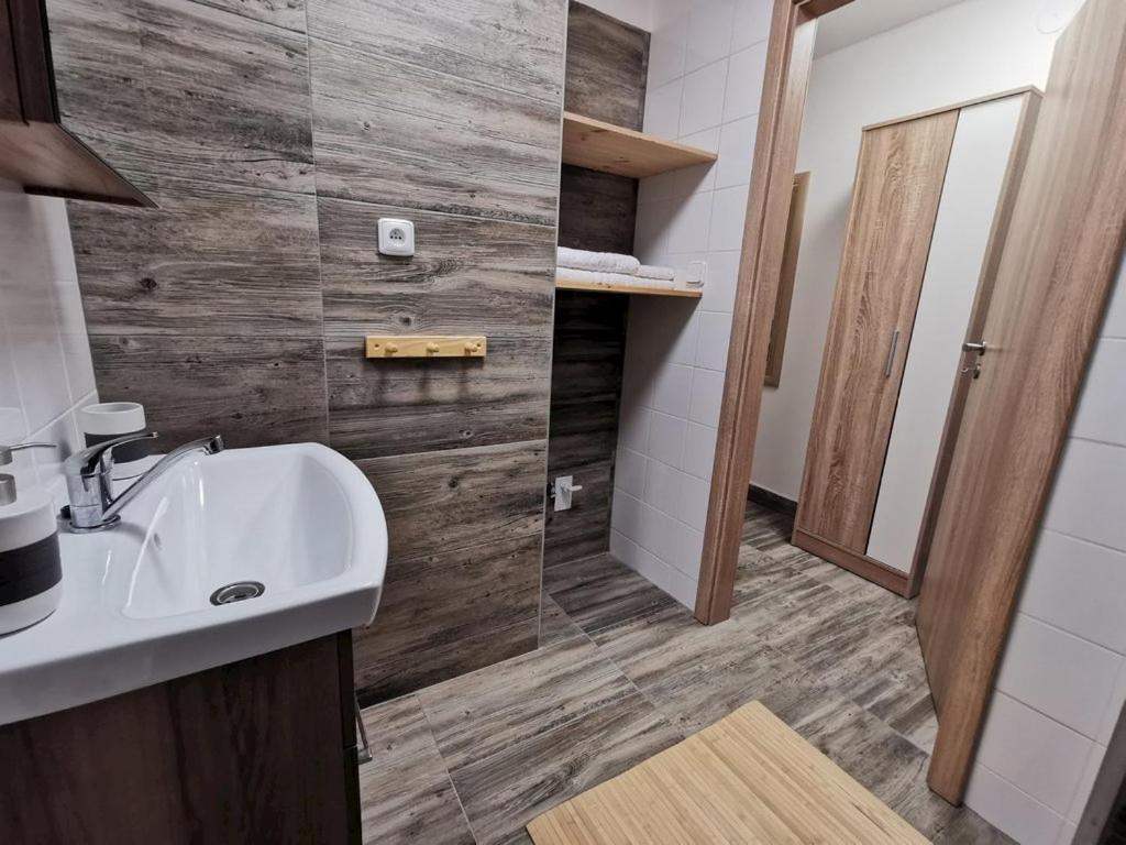 Apartmany Nova Duha Vavrinec Kültér fotó